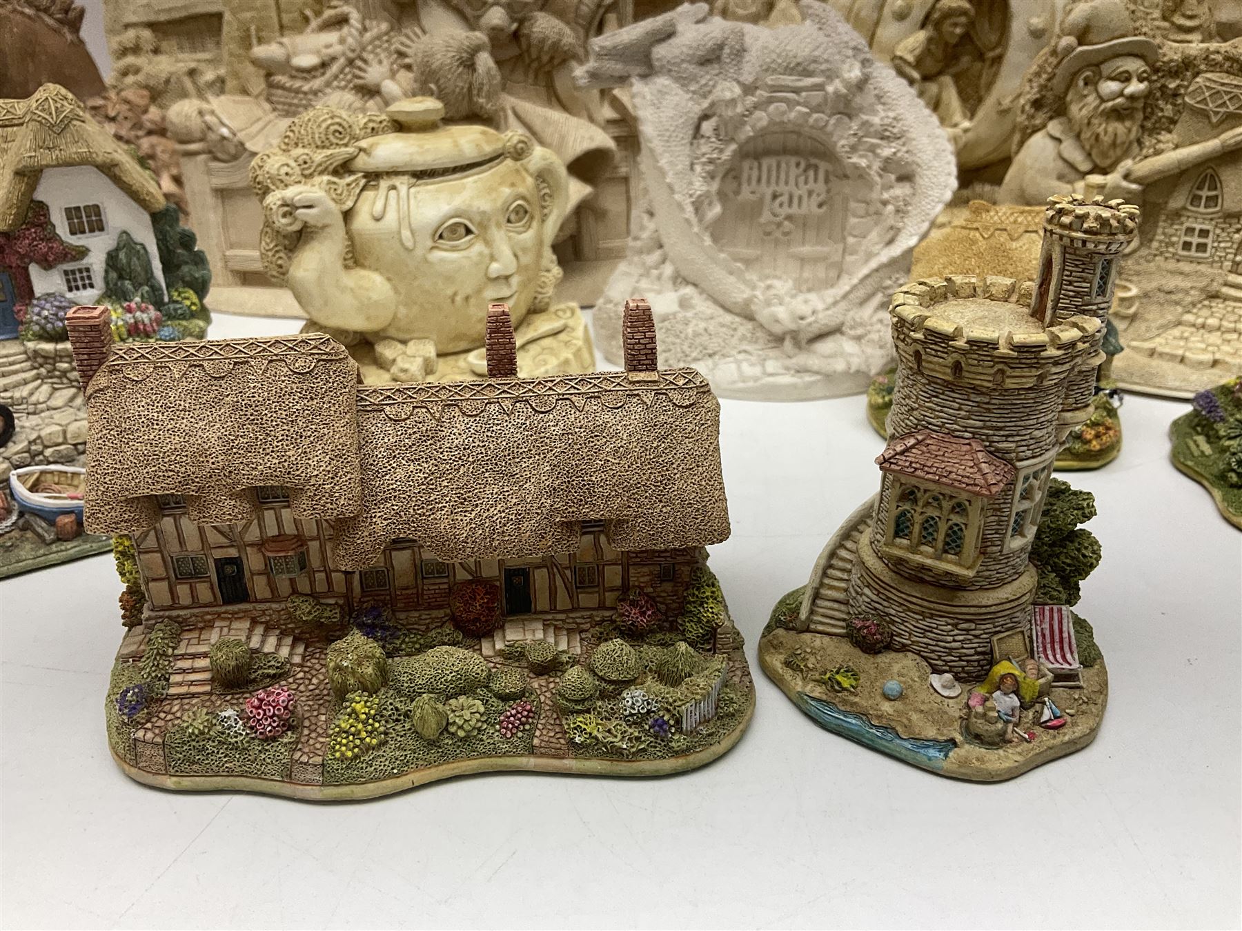Thirty three Lilliput Lane models from the British collection and