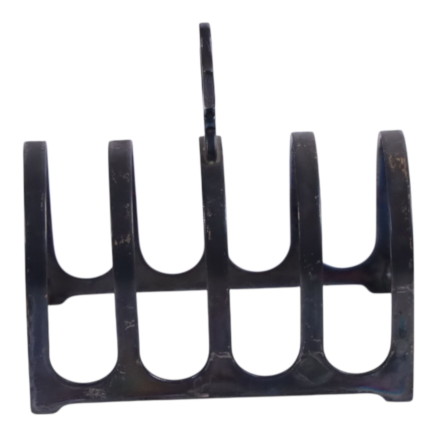 Group of silver, comprising 1930s silver five bar toast rack, 1940s silver sauce boat, three pairs of napkin rings and a single pierced foliate napkin ring, all with vacant cartouches, all hallmarked 