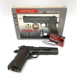 Tanfoglio CO2 semi-auto .177 - 4.5mm Wit