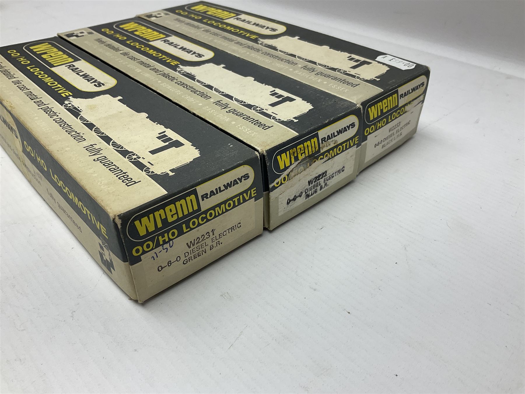 Wrenn '00' gauge - three Class 08 0-6-0 Diesel Shunting locomotives - No.7124 in LMS Black; No.D3464 in BR Blue; and No.D3783 in BR Green; all boxed with instructions (3)