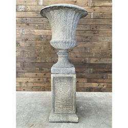 Large Georgian design cast stone garden 