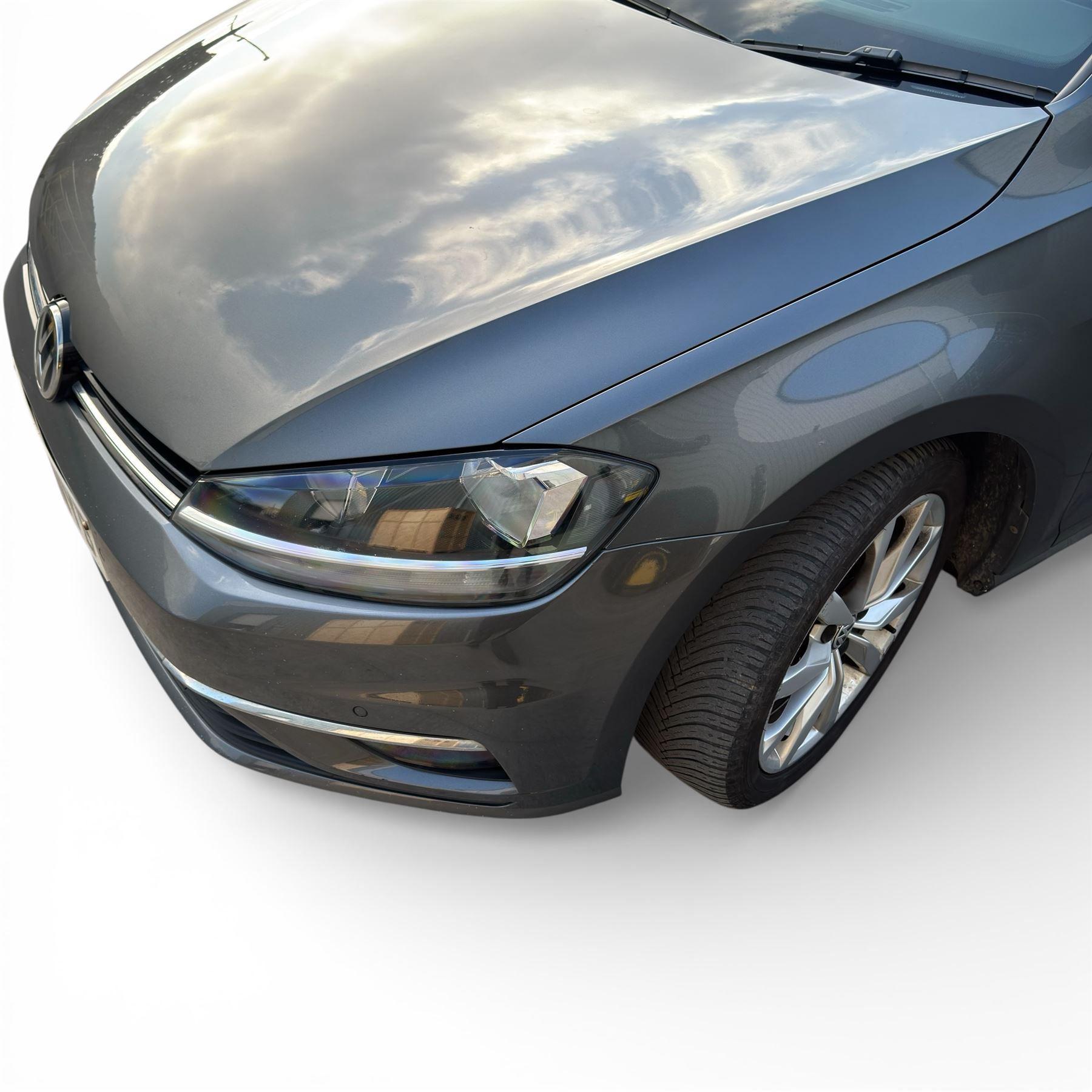 VW Golf, 2 Litre diesel, Automatic, 2018, Grey, MOT till 04/04/2026, 95.500 miles (KT67 NYB) - Car play, Parking sensors - this vehicle is subject to 10% plus VAT buyers premium (12% in total)