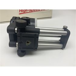 Minolta Dynax 7 camera body, serial number 93101009, Minolta 'AF APO Tele 300mm 1:4 (32)' lens serial no 32501041, in case and other camera equipment 