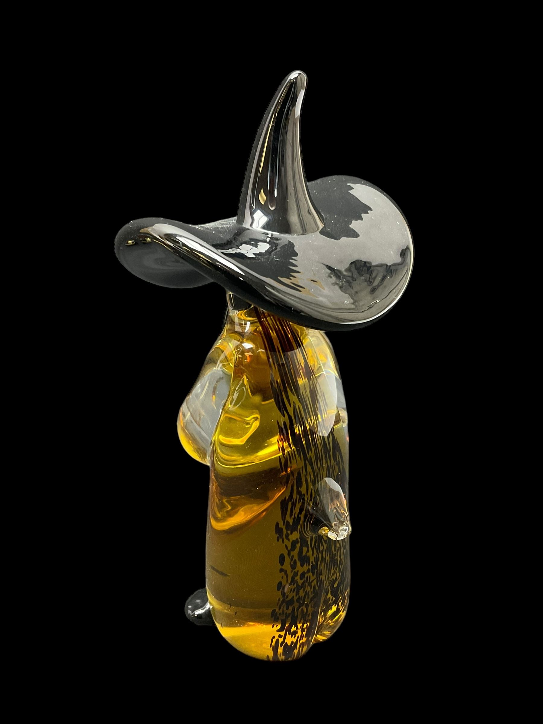 Murano glass cat and figure ina hat, together with tow valletta glass paperweights and bird glass paperweight, cat H20cm 