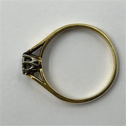 18ct gold illusion set solitaire diamond ring, hallmarked 
