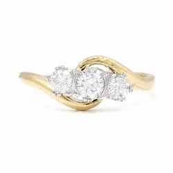 18ct gold diamond crossover ring, set with three round brilliant cut diamonds, hallmarked,...