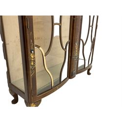 Early 20th century Chinoiserie lacquered display cabinet