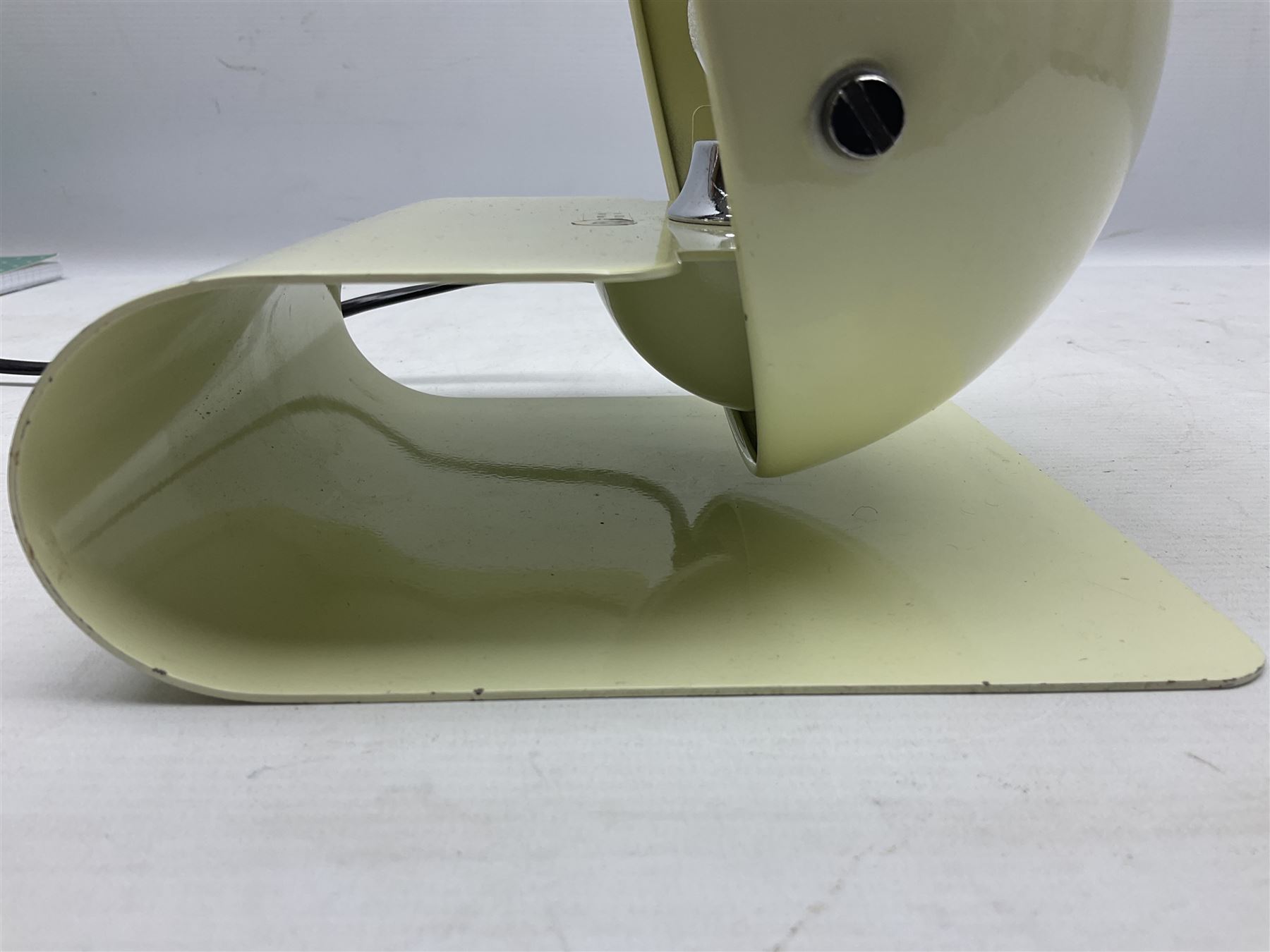 1970 Bugia table lamp by Giuseppe Cormio for Iguzzini, H20cm