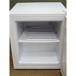  Zanussi ZFX31400WA counter top freezer, W44cm, H52cm, D48cm (This item is PAT tested - 5 day warranty from date of sale)  