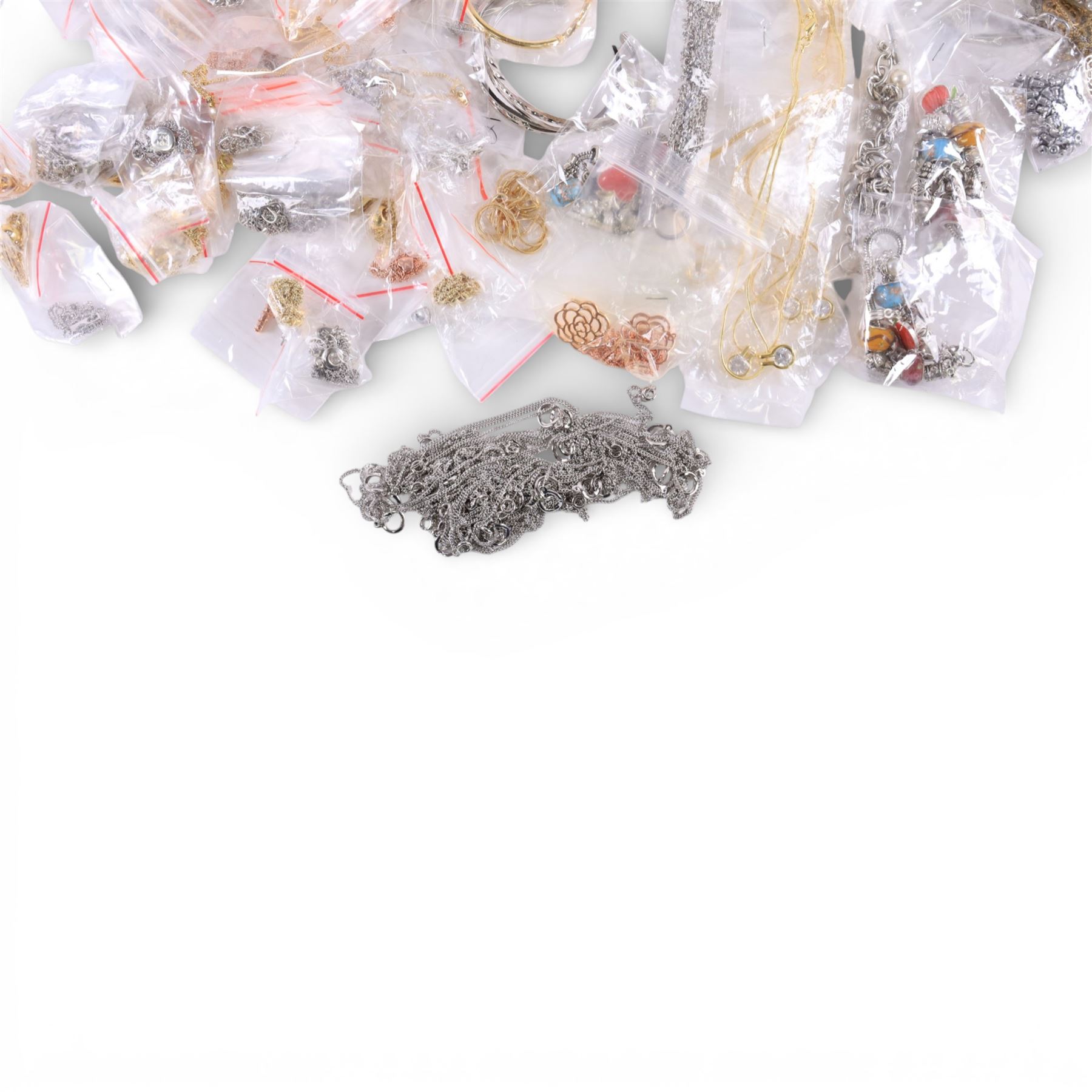 Quantity of costume jewellery, including stud earrings, pendant necklaces, bracelets and bangles etc