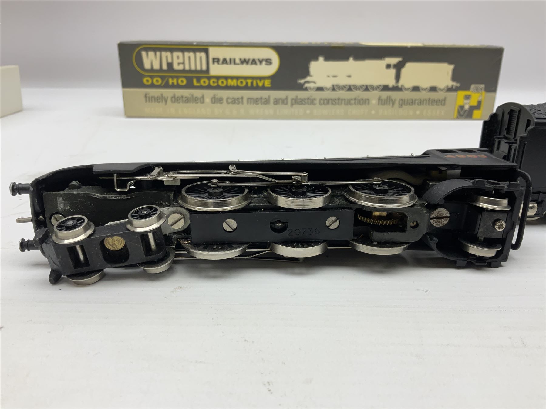 Wrenn '00' gauge - two Class A4 4-6-2 locomotives - 'Peregrine' No.4903 in NE Black; and 'Golden Eagle' No.4482 in LNER Green; both boxed with instructions (2)