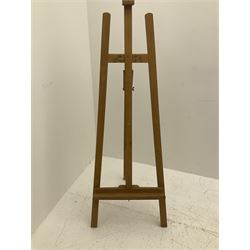 large wooden easel with adjustable picture rest, H171cm