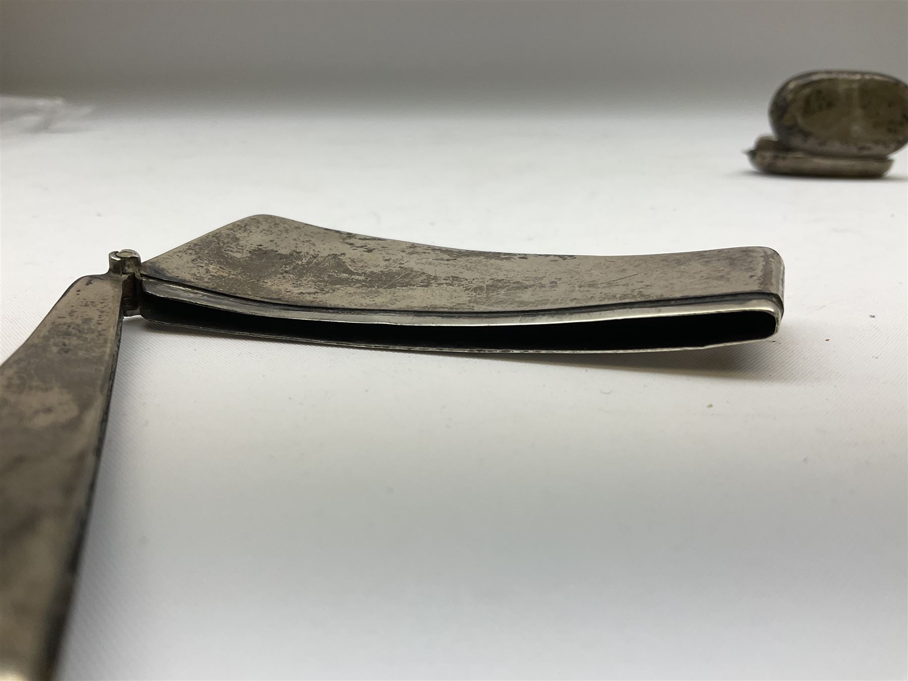 Early 20th century silver card case, of plain rectangular form, hallmarked Birmingham 1912, together with an Edwardian silver sovereign case, approximate weight 64.3 grams