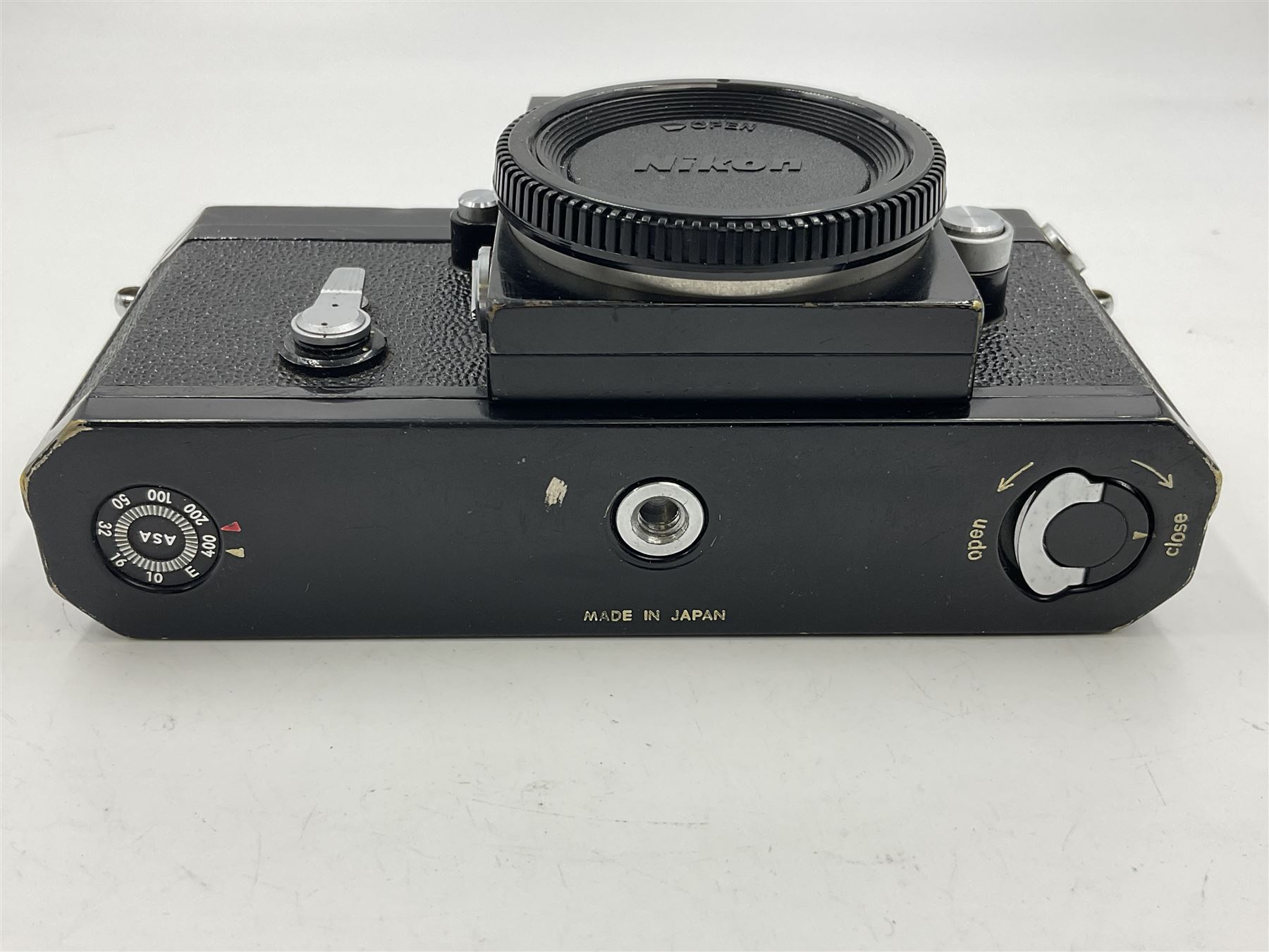 Nikon F plan prism camera body, serial no 6924628, circa 1968 