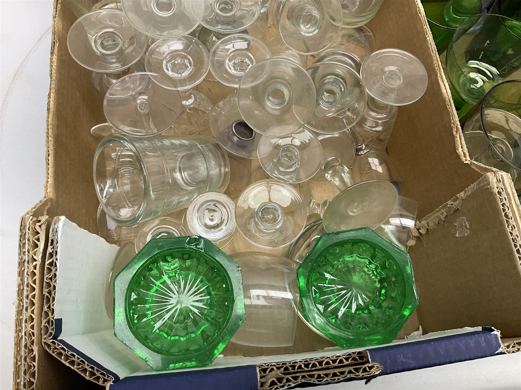 Large collection of glassware to include Schweppes soda syphon, Murano, vases, drinking glasses, coloured glass, cranberry etc in seven boxes