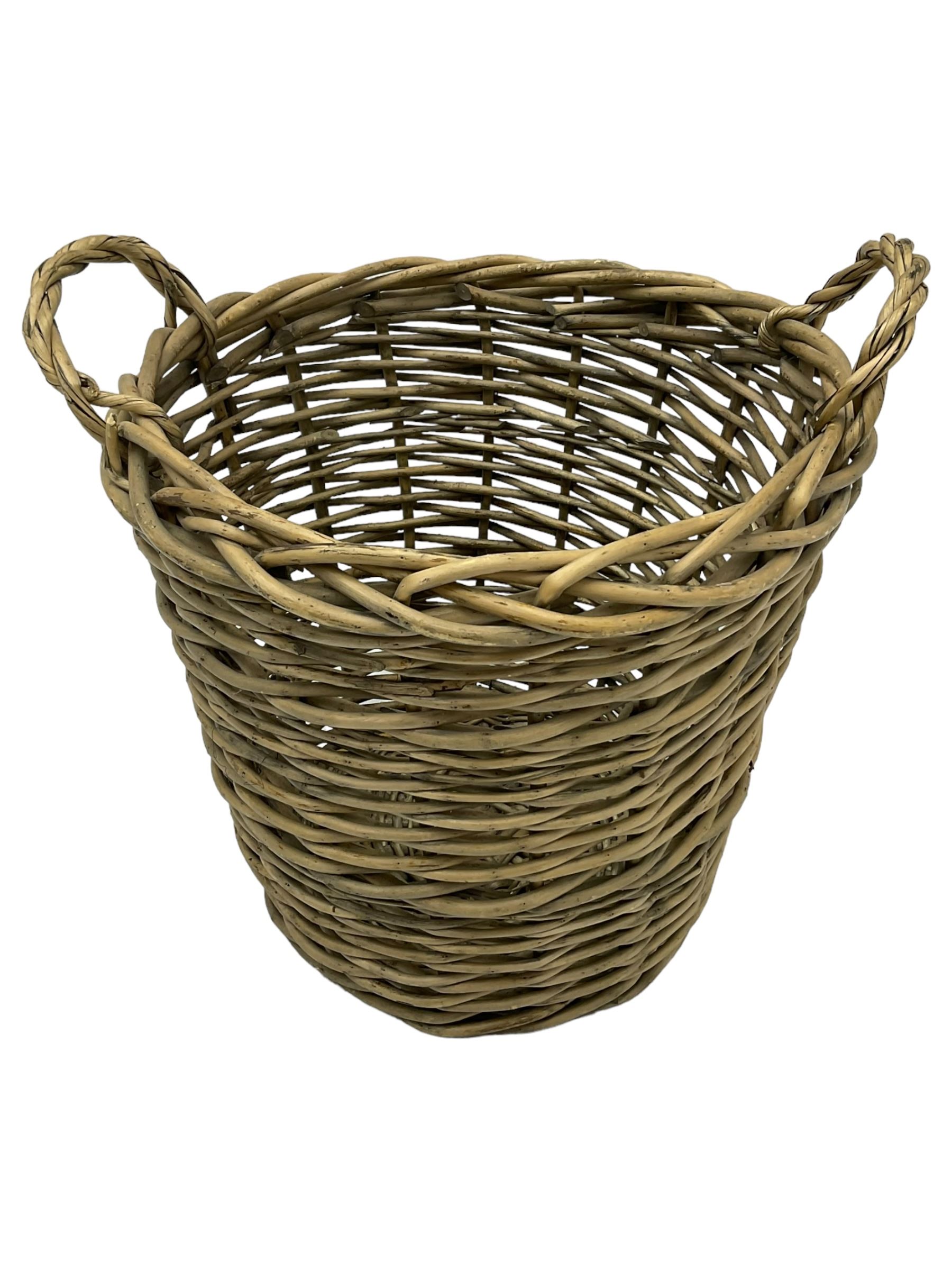 Three graduating wicker baskets (the largest - D55cm, H40cm)
