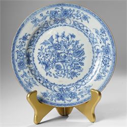 Pair of Chinese Kangxi period blue and white plates, painted in underglaze blue, decorated centrally with an unrolled handscroll revealing a shanshui landscape among foliage, D23cm (2)