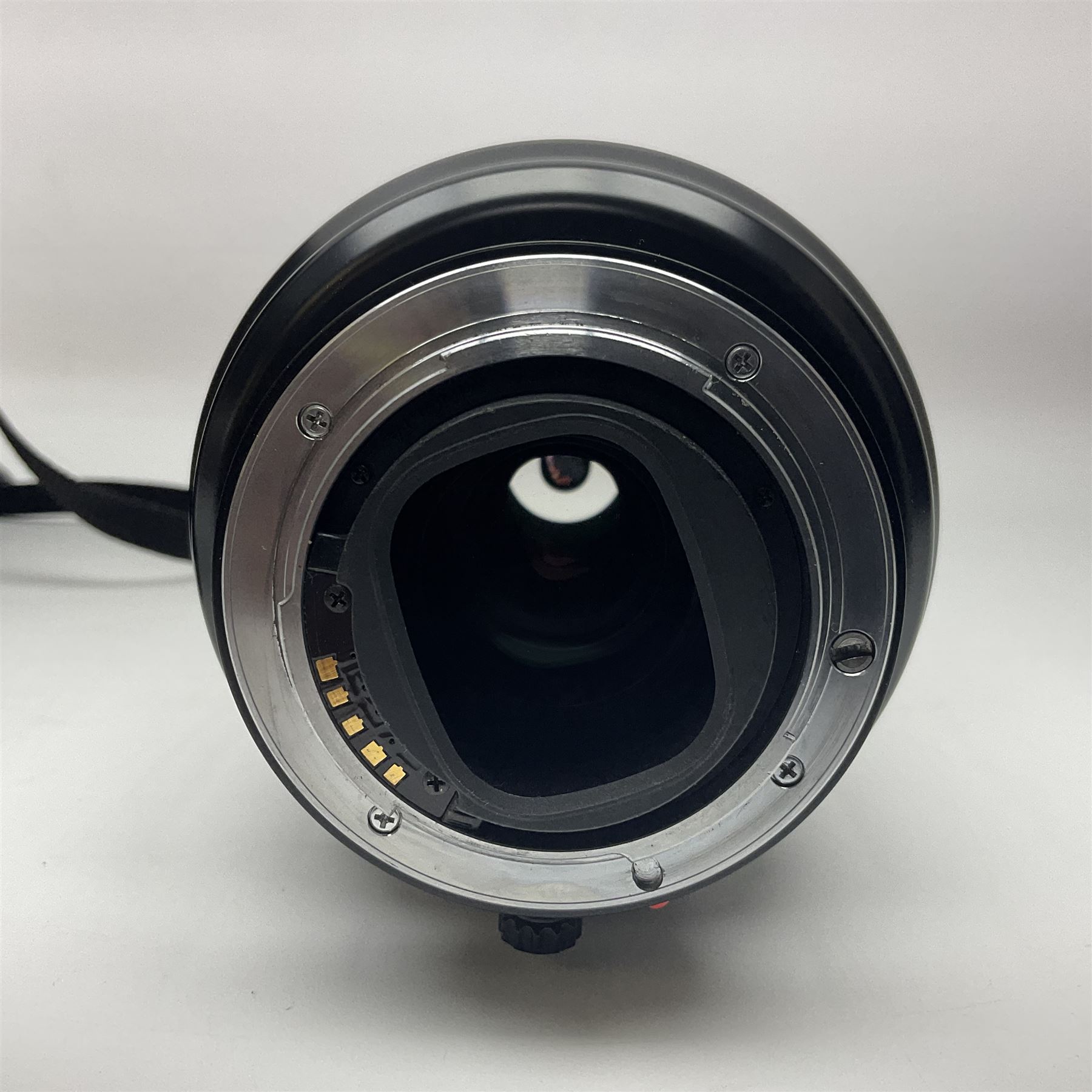 Minolta AF Reflex 500mm 1:8' camera lens serial no 1920721, in case