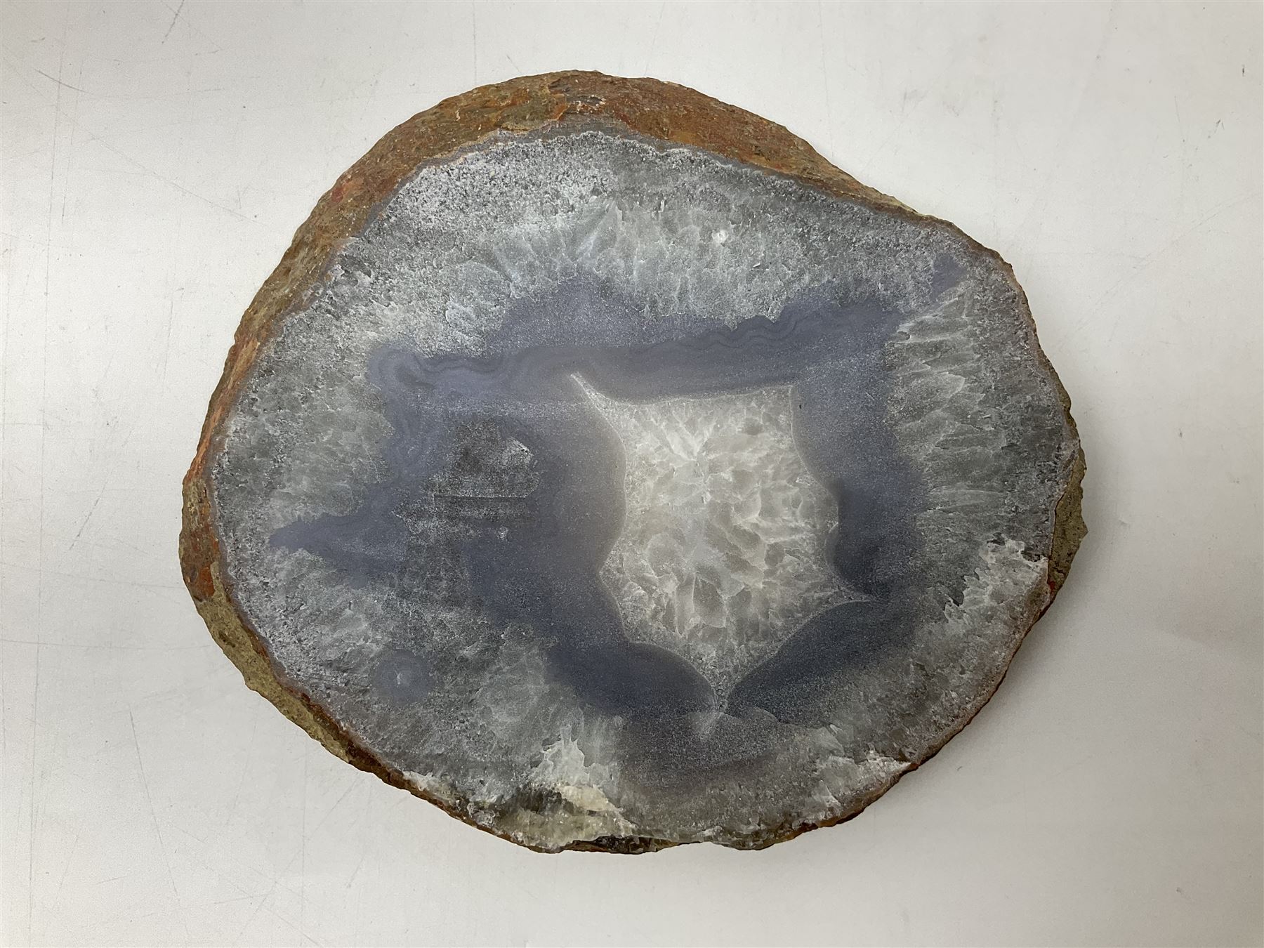 Polished agate geode stone dish, with rough edges, H16cm, L28cm