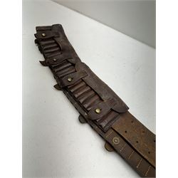 Boer War mounted infantry bandolier for fifty rounds; strap stamped Heckworth & Co