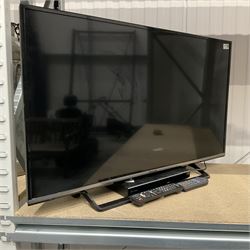 Panasonic TX-40DS500B television and DVD player - THIS LOT IS TO BE COLLECTED BY APPOINTMENT FROM DUGGLEBY STORAGE, GREAT HILL, EASTFIELD, SCARBOROUGH, YO11 3TX