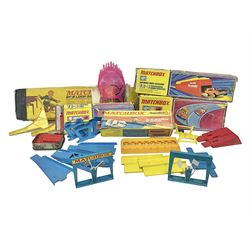 Matchbox Superfast track and accessories