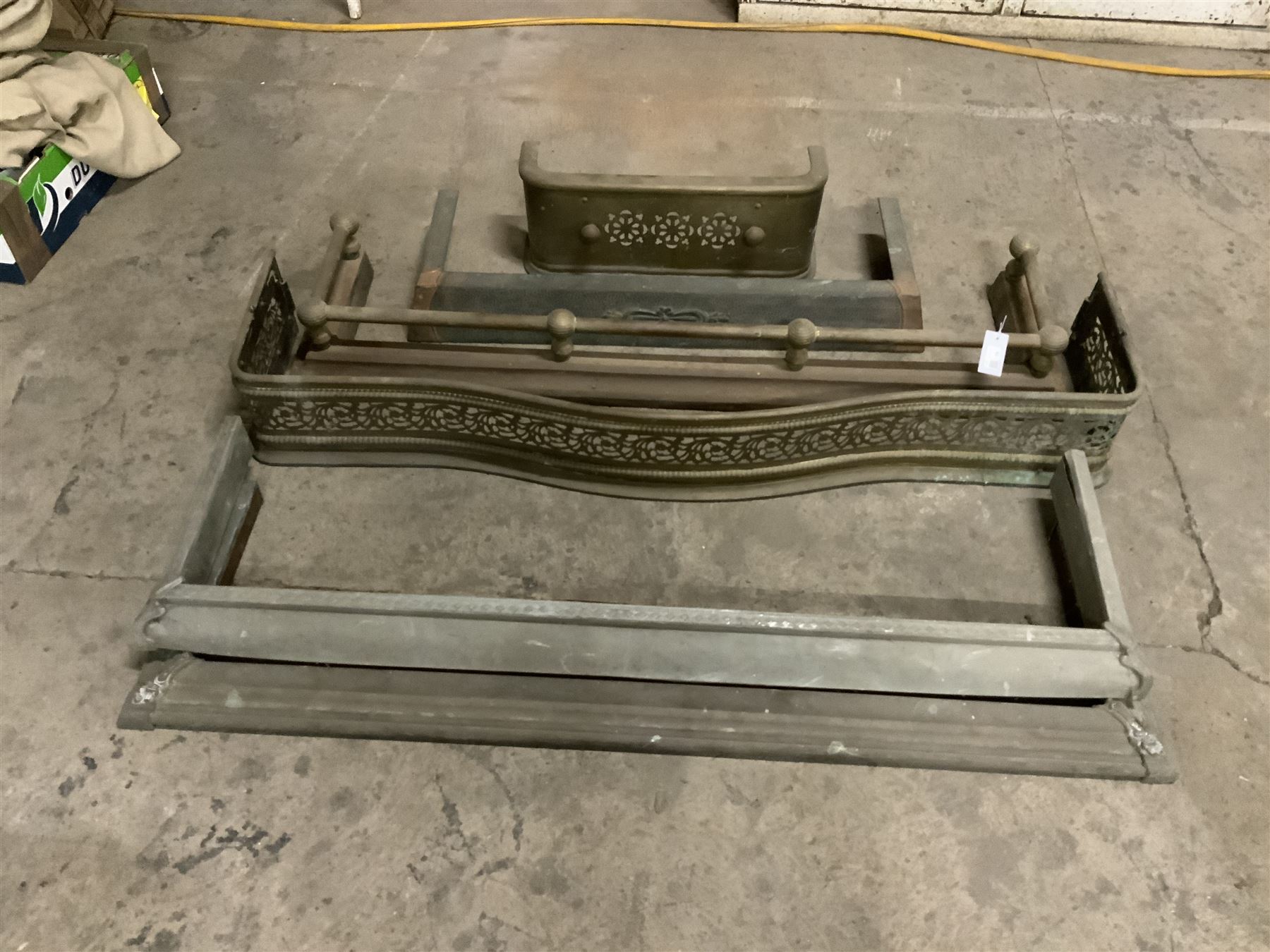 Victorian pierced brass fire fender, brass fender, three kerbs and a grate (6) - THIS LOT IS TO BE COLLECTED BY APPOINTMENT FROM THE OLD BUFFER DEPOT, MELBOURNE PLACE, SOWERBY, THIRSK, YO7 1QY