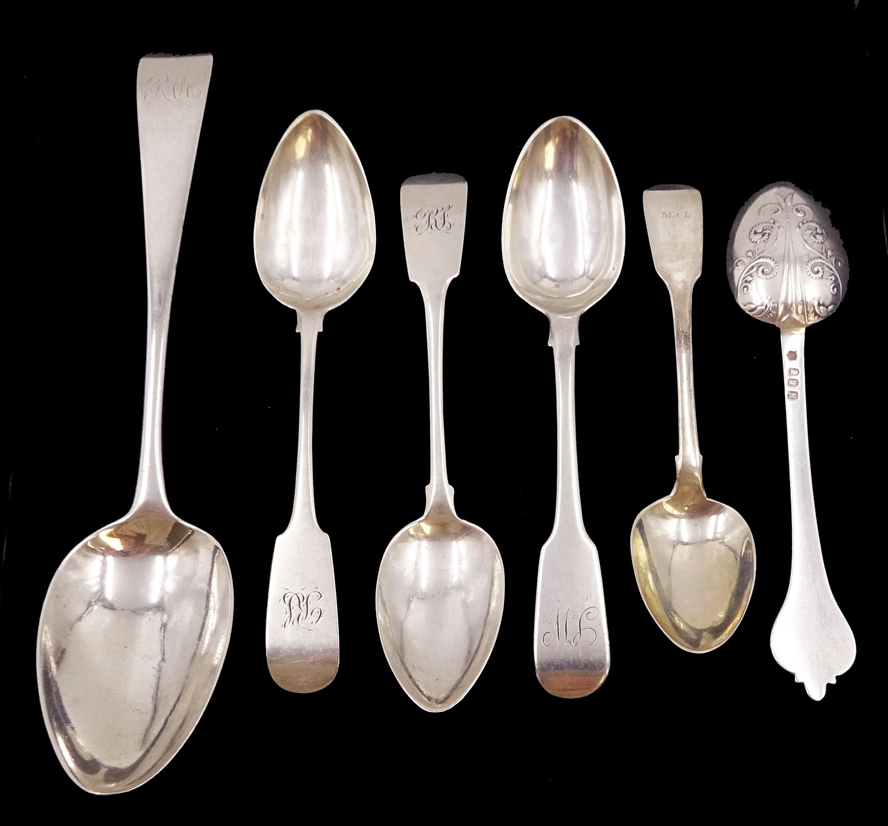 Five Irish silver spoons, comprising Old English pattern table spoon, hallmarked Dublin 1799, maker's mark JK, pair of George IV Fiddle pattern teaspoons, hallmarked James Scott, Dublin 1824 and two other Fiddle pattern teaspoons, the first example hallmarked Dublin 1837 and the second example hallmarked Dublin 1827, both maker's marks worn and indistinct, together with an early 20th century Britannia Standard silver teaspoon, with beaded scroll decoration and rattail bowl, hallmarked Thomas Bradbury & Sons, London 1903