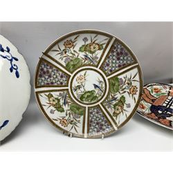 Collection of Japanese and oriental ceramics, to include two imari chargers, Kutani ware vase and dish, Chinese blue and white crackle glazed vases decorated with birds in blossoming branches with oxidised trim, etc 