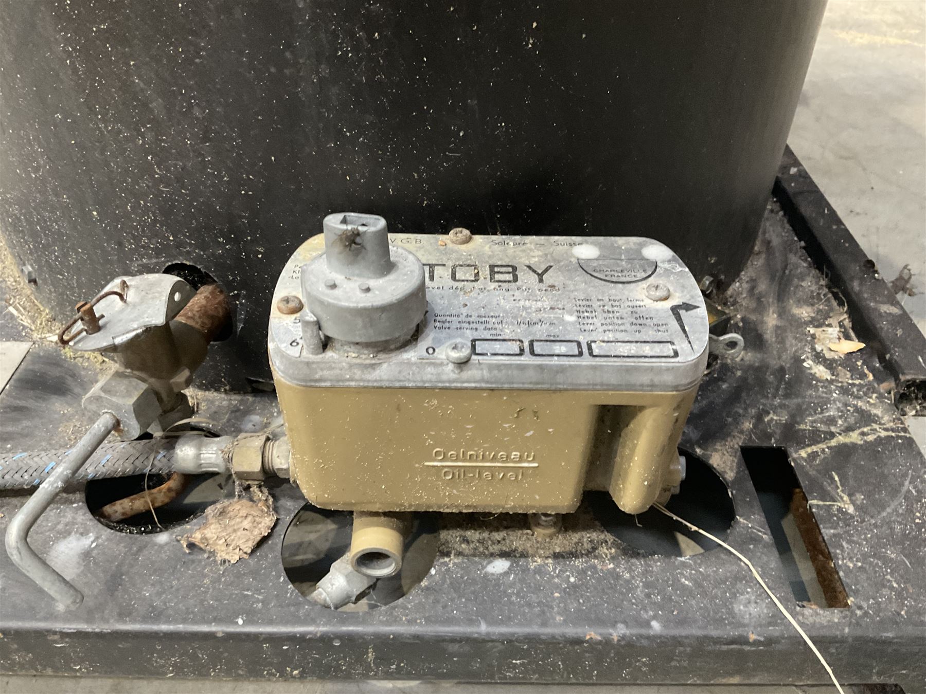 Deville Polle de Campagne 9253.0 multi fuel heater 