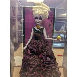 Disney Villains Designer Collection doll 'Ursula' , in original box and bag