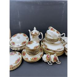 Royal Albert Old Country Roses pattern coffee and dinner service for six, including coffee pot, coffee cups and saucers, dinner plates, side plates, bowls etc 