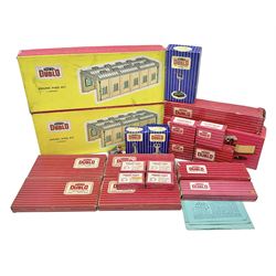 Hornby Dublo - 2-rail, 2400 TPO Mail Van