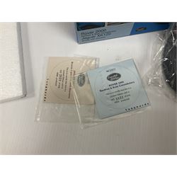 Lledo Vanguards - five 1:43 scale diorama sets comprising CD1002, PD1002, PD2002, RD 3002 and GD1002; with further Corgi 05508 Mini 7 racing club diorama set; all boxed (6)