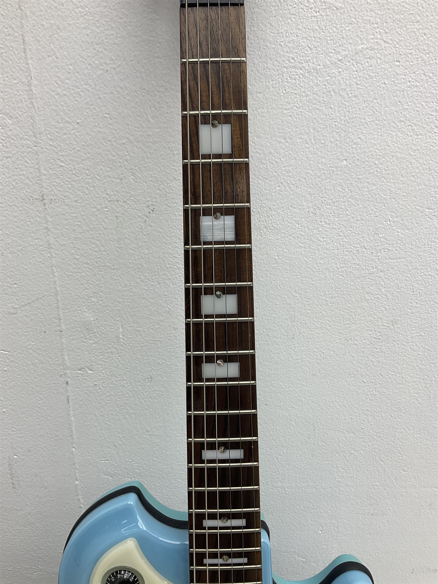 Italia Mondial electric guitar in blue with independent pick-ups, serial no.150066 L100cm; in original Italia carrying case 