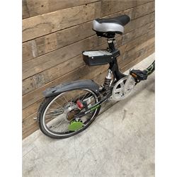 Eco-stepper bicycle and another bicycle