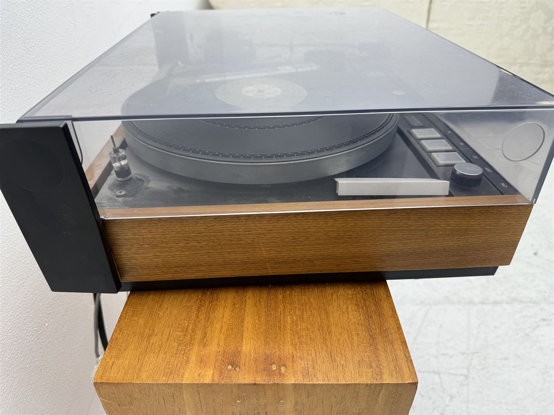 Thorens TD 126 MKII turntable record deck with SME tonearm, within teak case, together with a pair of Mordaunt-Short MS235 speakers, speakers H53cm