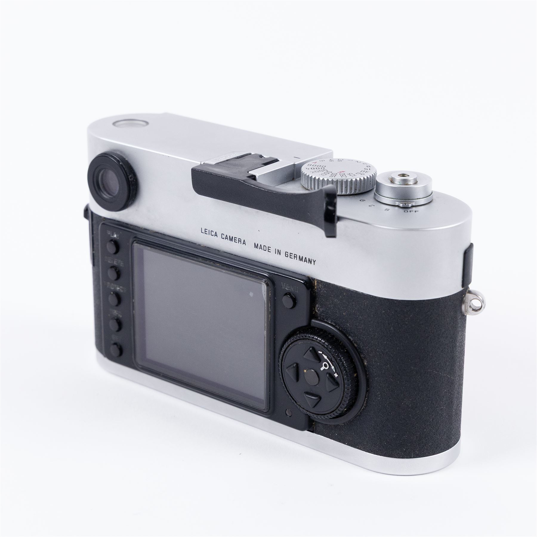 Leica M8 digital rangefinder camera body, with chrome finish, serial number 3196518, circa 2007, in original inner and outer boxes with charger and instructions 