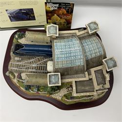 Lilliput lane The Mallard, limited edition 895/1500 with certificate of authenticity and original box 