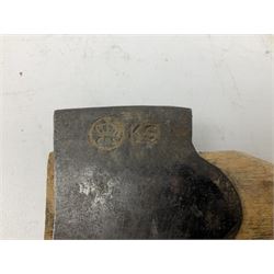 Gransfors Bruk Sweden carving axe, the head stamped both sides including smith's initials, on stamped hickory shaft, in leather sheath L43cm