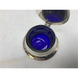 Early 20th century silver mustard pot and cover, with blue glass liner, hallmarked Hawksworth, Eyre & Co Ltd, Sheffield 1911, approximate silver weight 59.4 grams