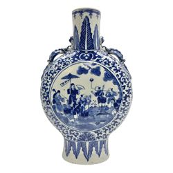 19th century Chinese blue and white moon flask vase, the central panel depicting musicians, bordered by floral, foliate and scroll decoration, with lizard handles to each shoulder, upon an oval foot, H31cm 