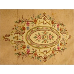 Indian beige ground rug, central floral medallion, 360cm x 263cm  
