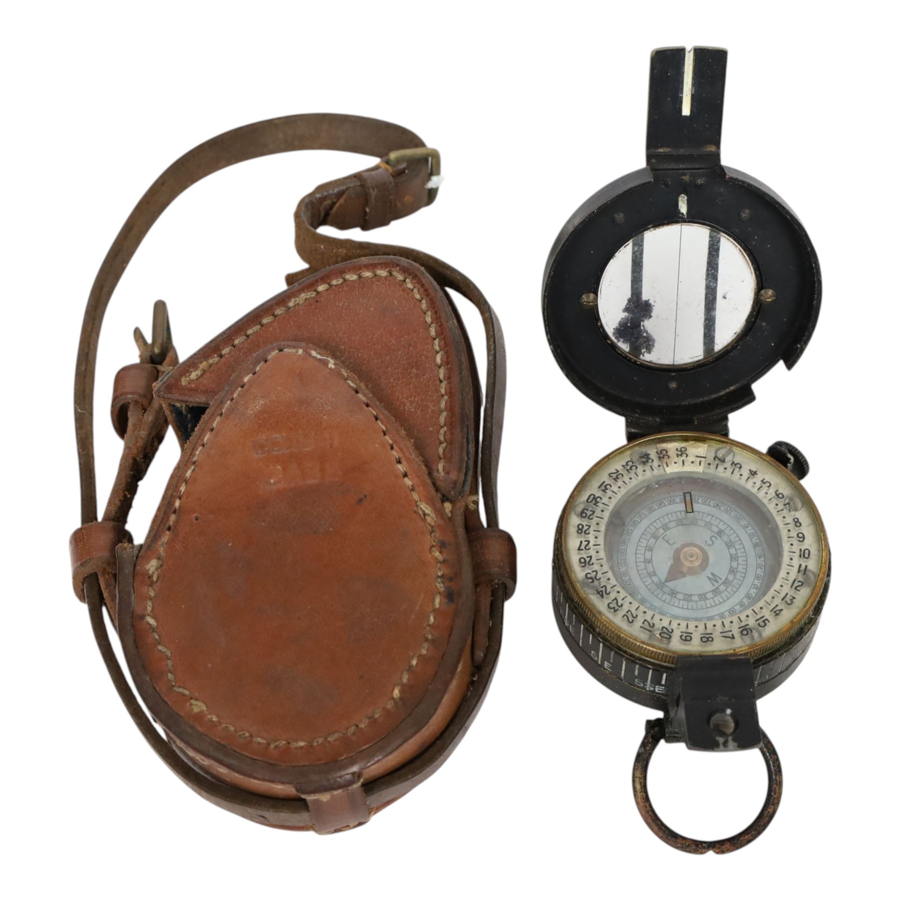 WWII MK III military compass dated 1944, T.G. Co. Ltd, London, in leather case