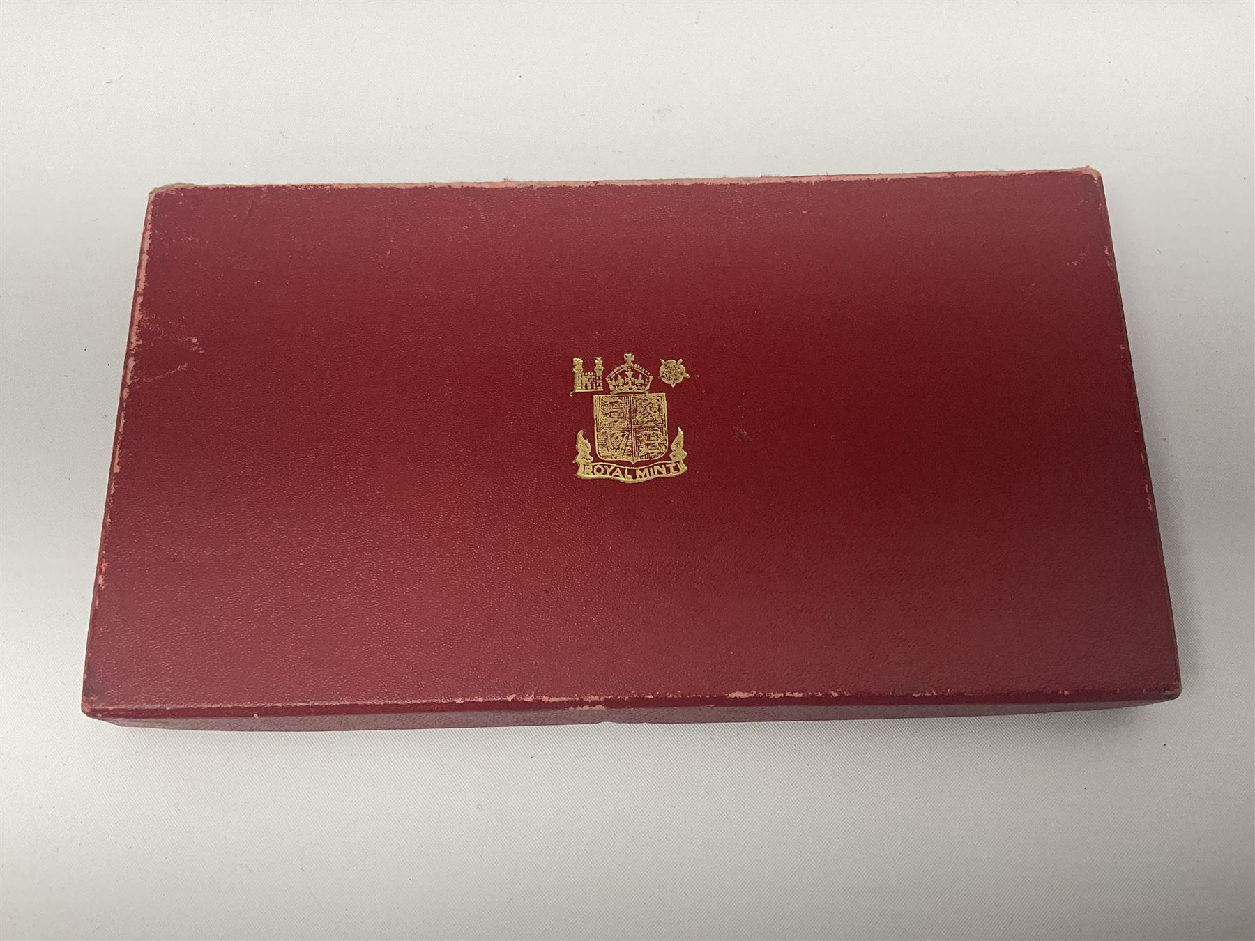 King George VI 1950 nine coin proof set, in Royal Mint red card box