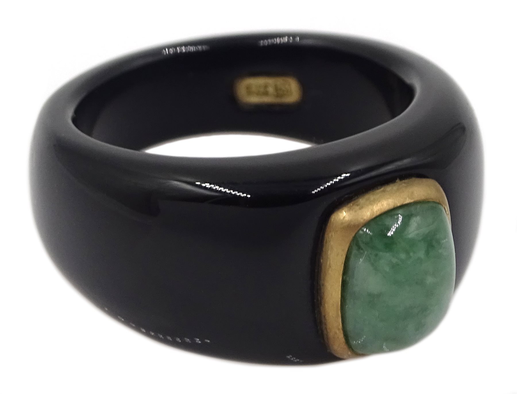 Black onyx, jade and gold mounted ring stamped 375 Jewellery, Watches