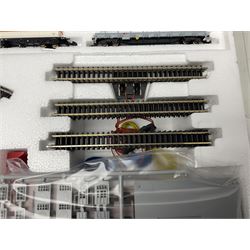 Marklin 'Z' gauge - No.81852 train set with double pantograph locomotive and four goods wagons; boxed