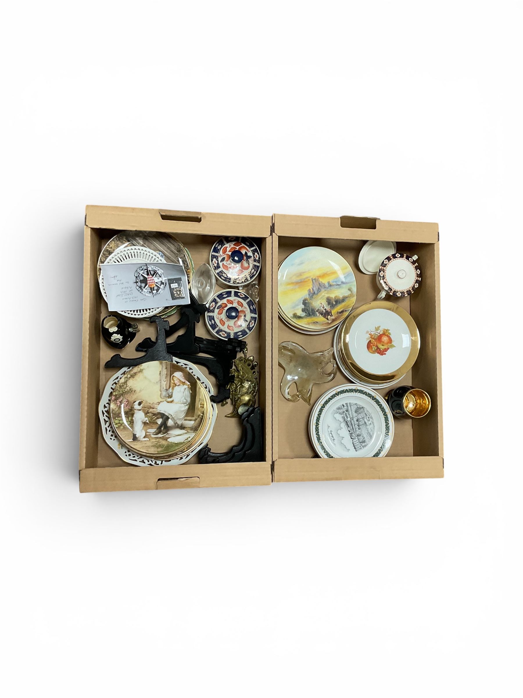 Collection of cabinet and collectors plates, together with other ceramics, in two boxes 