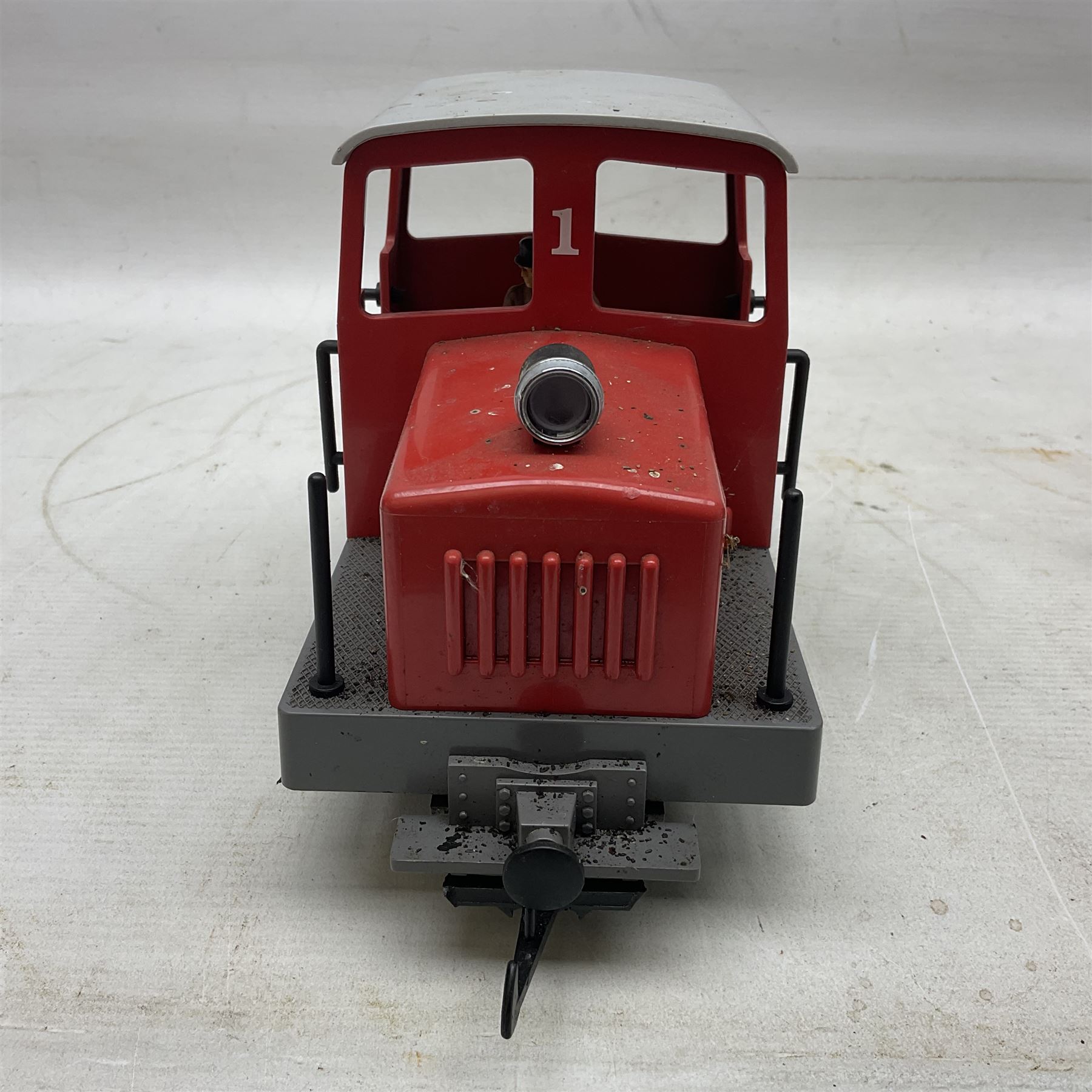 LGB (Lehmann Gross Bahn) G scale, gauge 1 0-4-0  diesel shunter and similar Switcher, both unboxed