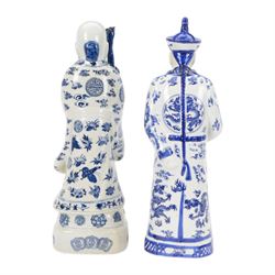 20th century Chinese blue and white porcelain figure of an Emperor, wearing a dragon decorated robe, seal marks beneath, together with blue and white figure of Shou Lao H54cm